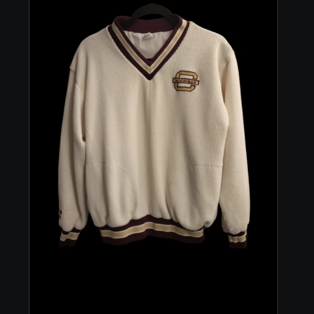 Vintage CMU Russell Athketic pullover lined thermo sweater. Size large